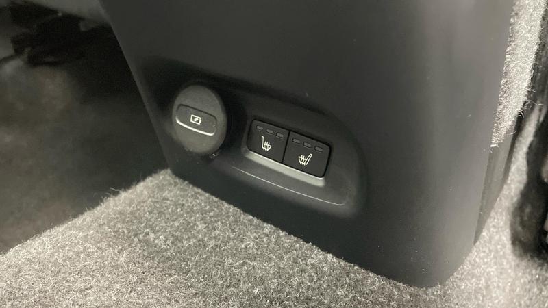 Used Volvo XC40 2022 for sale - 76316974: Photo 30