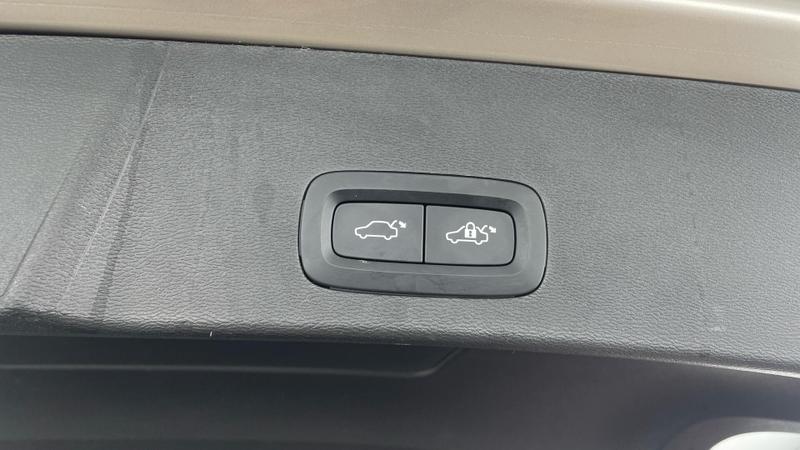 Used Volvo XC40 2022 for sale - 76316974: Photo 35