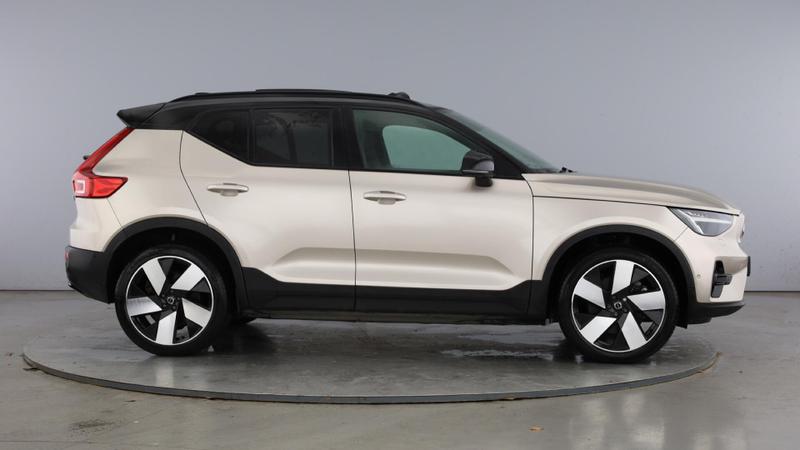 Used Volvo XC40 2022 for sale - 76316974: Photo 4