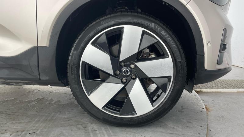 Used Volvo XC40 2022 for sale - 76316974: Photo 5