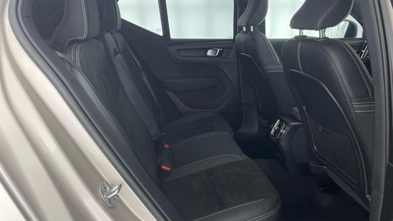 Used Volvo XC40 2022 for sale - 76316974: Photo 9