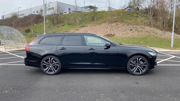 Used Volvo V90 2025 for sale - 75482315: Photo 4
