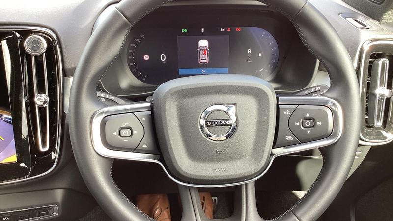 Used Volvo XC40 2025 for sale - 76541741: Photo 12