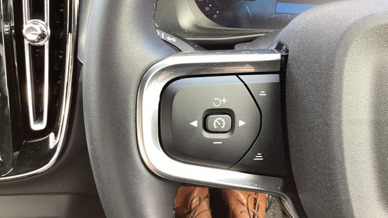 Used Volvo XC40 2025 for sale - 76541741: Photo 19