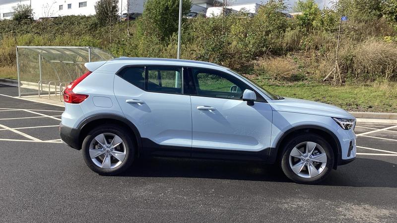 Used Volvo XC40 2025 for sale - 76541741: Photo 4