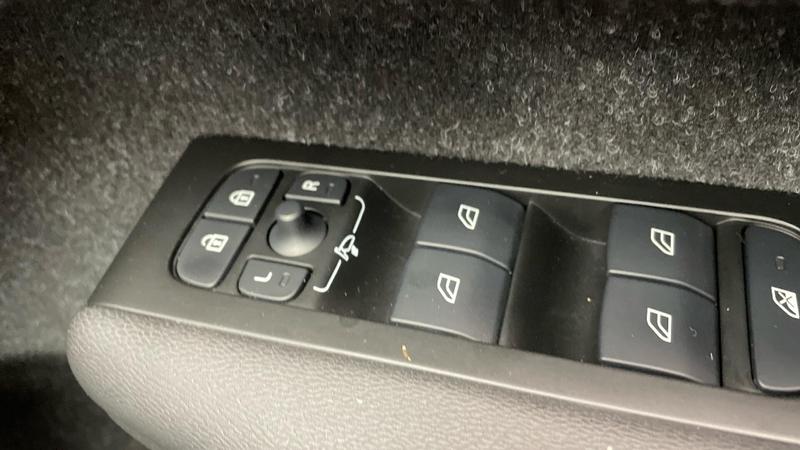 Used Volvo XC40 2021 for sale - 75935074: Photo 13