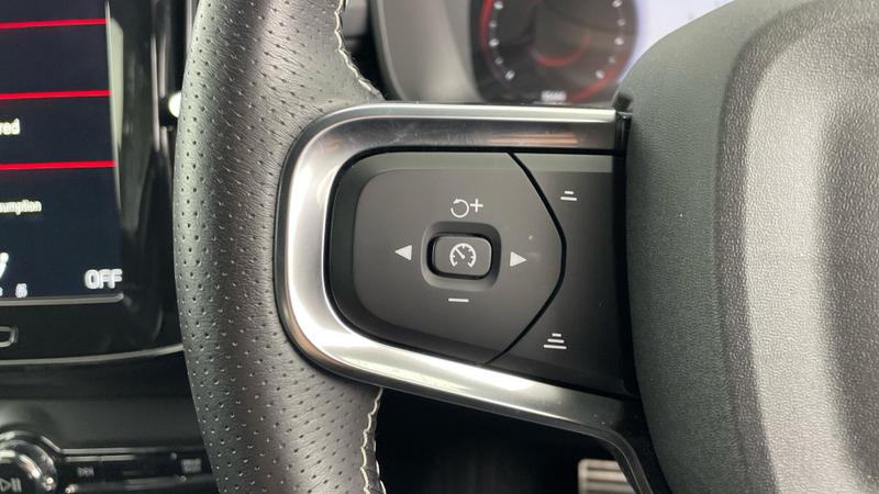 Used Volvo XC40 2021 for sale - 75935074: Photo 15