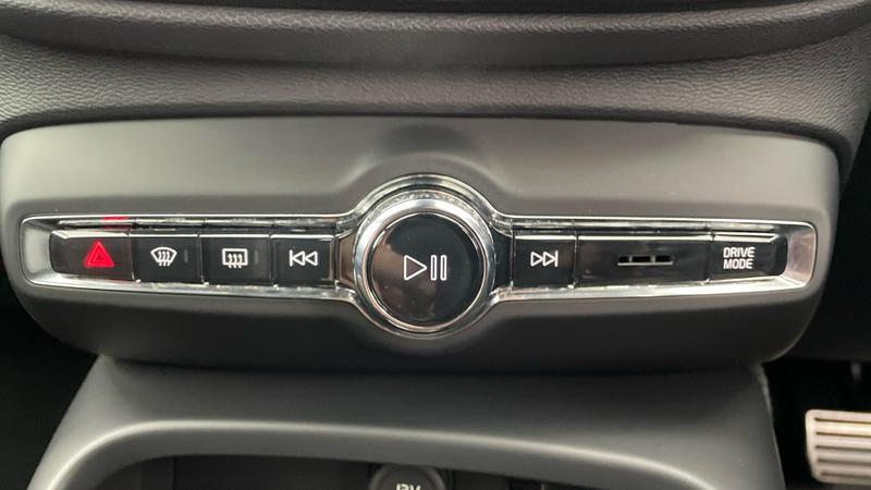 Used Volvo XC40 2021 for sale - 75935074: Photo 24