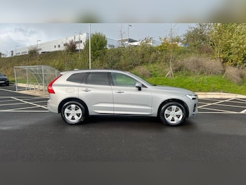 Used Volvo XC60 2022 for sale - 76302796: Photo
