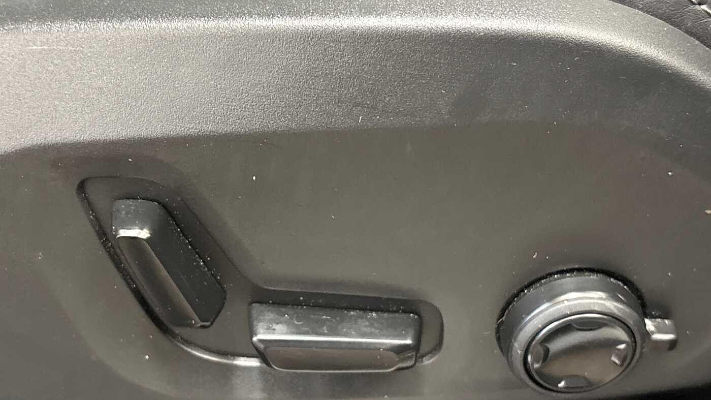 Used Volvo XC60 2025 for sale - 77603099: Photo 28