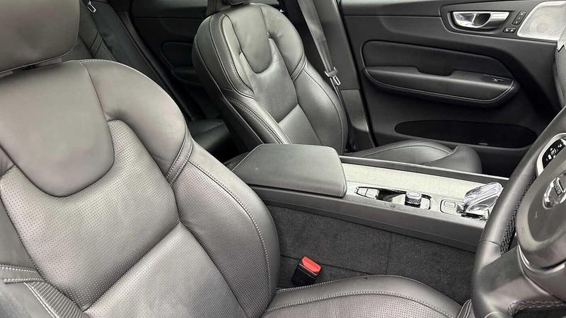 Used Volvo XC60 2025 for sale - 77152127: Photo 29