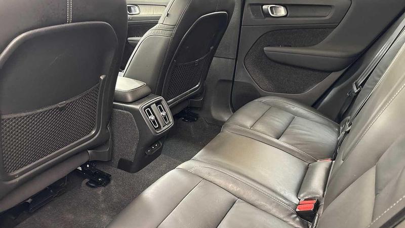 Used Volvo XC40 2023 for sale - 77462403: Photo 13