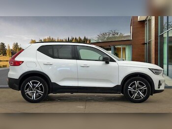 Used Volvo XC40 2023 for sale - 77462403: Photo