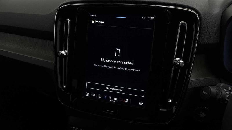 Used Volvo XC40 2023 for sale - 77462403: Photo 37