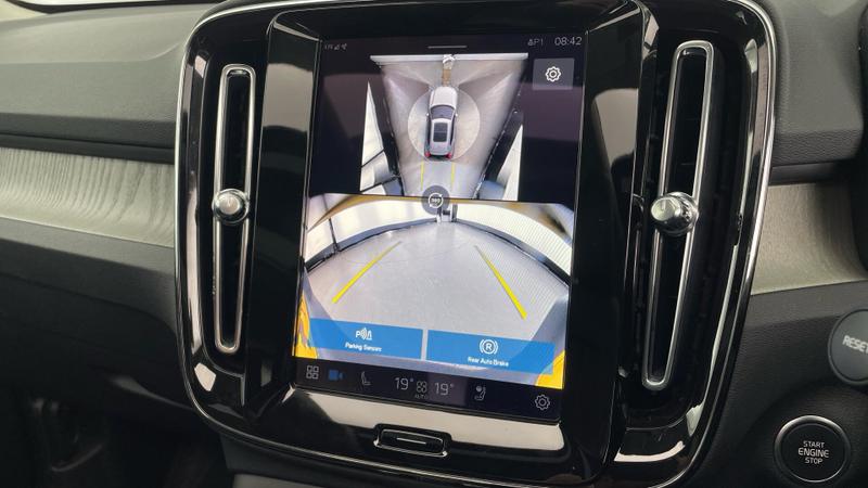 Used Volvo XC40 2025 for sale - 77211107: Photo 25