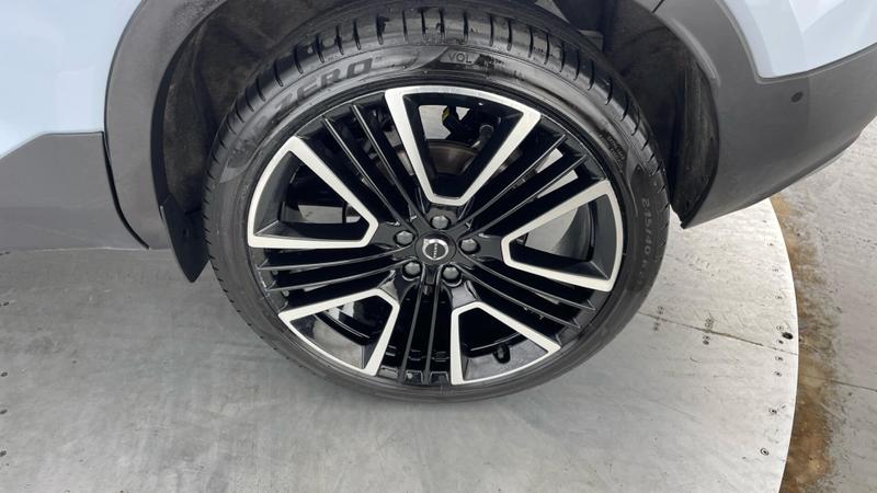 Used Volvo XC40 2025 for sale - 77211107: Photo 33