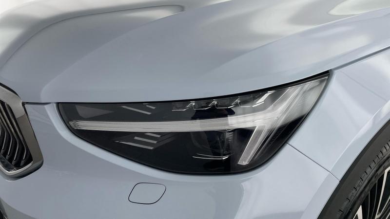 Used Volvo XC40 2025 for sale - 77211107: Photo 40