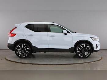 Used Volvo XC40 2025 for sale - 77211107: Photo