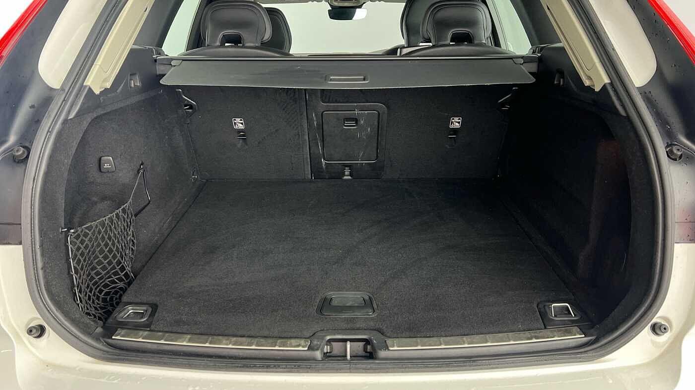 Used Volvo XC60 2021 for sale - 77603089: Photo 5