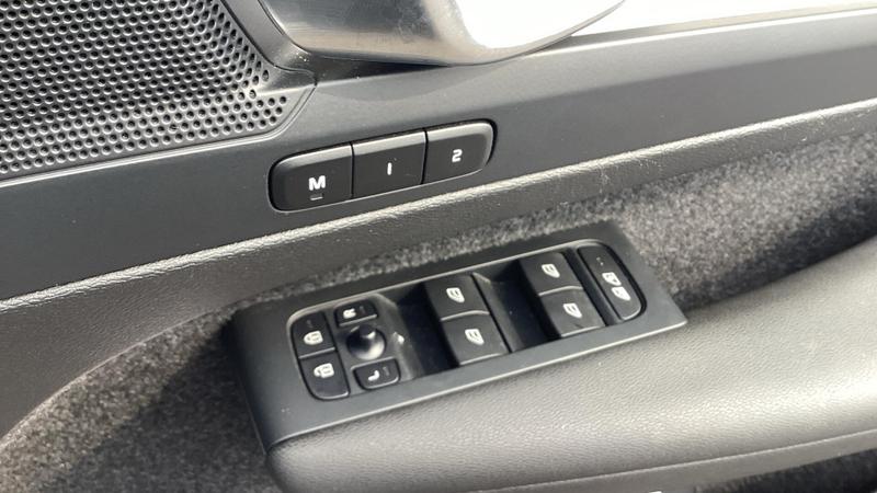 Used Volvo XC40 2023 for sale - 76534512: Photo 19