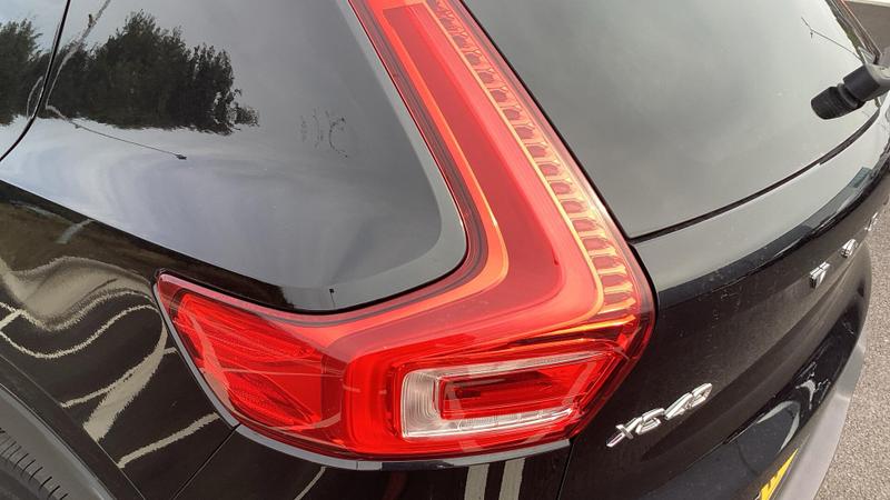 Used Volvo XC40 2023 for sale - 76534512: Photo 29