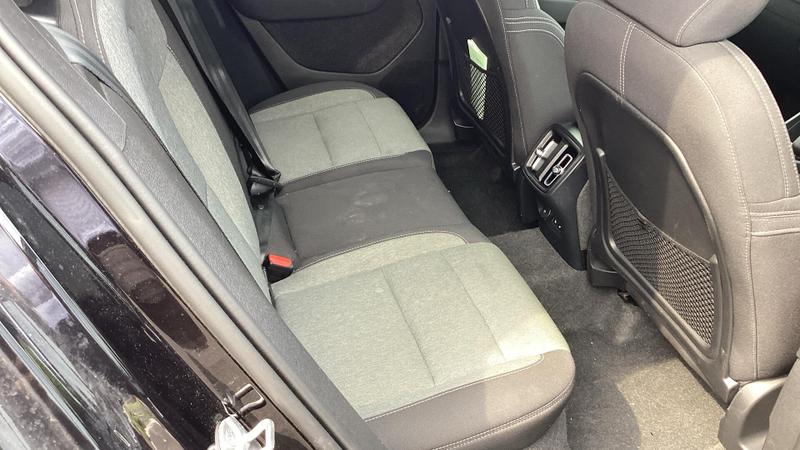 Used Volvo XC40 2023 for sale - 76534512: Photo 9