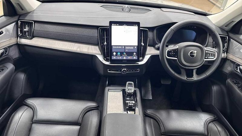 Used Volvo XC90 2025 for sale - 76853451: Photo 10