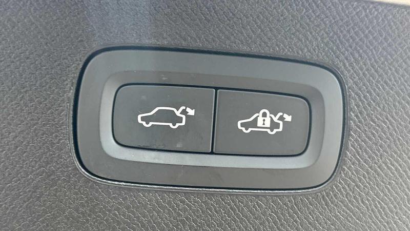 Used Volvo XC90 2025 for sale - 76853451: Photo 19