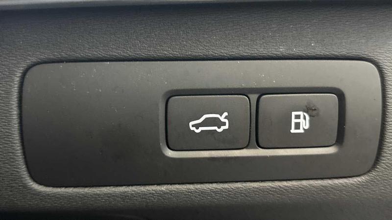 Used Volvo XC90 2025 for sale - 76853451: Photo 30