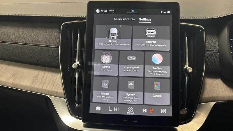 Used Volvo XC90 2025 for sale - 76853451: Photo 35