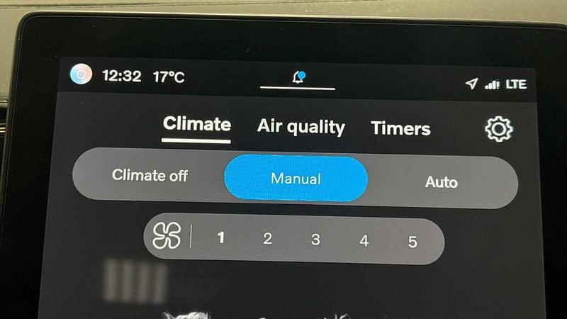 Used Volvo XC90 2025 for sale - 76853451: Photo 40