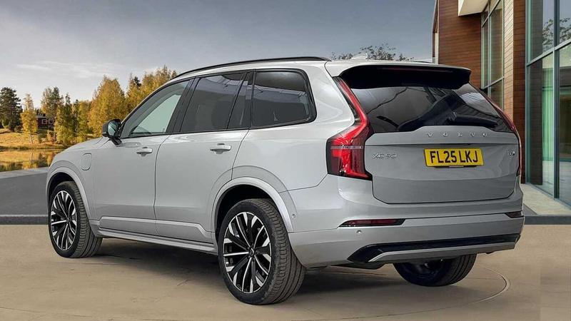 Used Volvo XC90 2025 for sale - 76853451: Photo 5