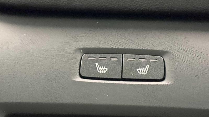 Used Volvo XC60 2025 for sale - 77152123: Photo 17