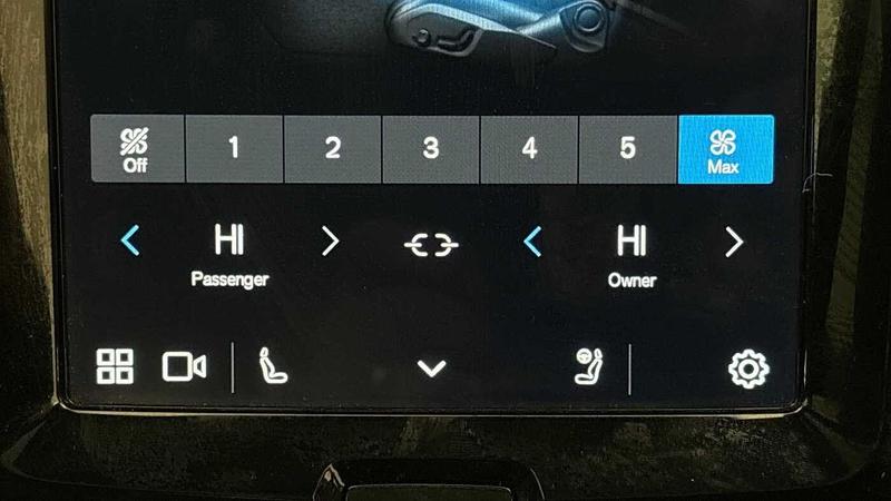 Used Volvo XC60 2025 for sale - 77152123: Photo 40