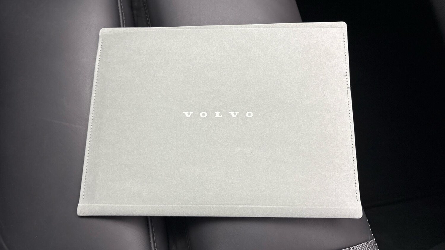 Used Volvo XC60 2025 for sale - 77965349: Photo 13