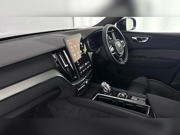 Used Volvo XC60 2025 for sale - 77965349: Photo