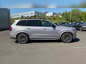 Used Volvo XC90 2025 for sale - 77938306: Photo