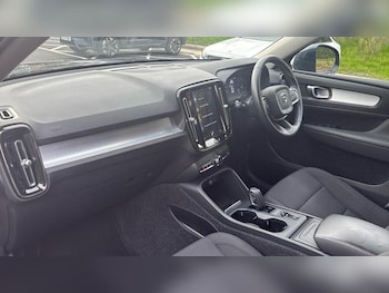 Used Volvo XC40 2020 for sale - 75778999: Photo