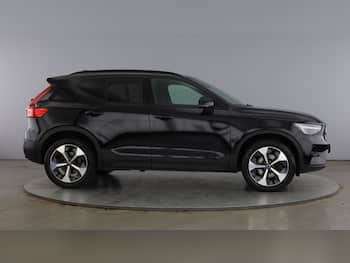 Used Volvo XC40 2024 for sale - 79735199: Photo