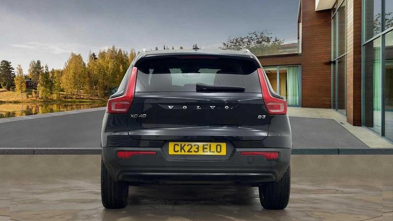 Used Volvo XC40 2023 for sale - 76931204: Photo 4