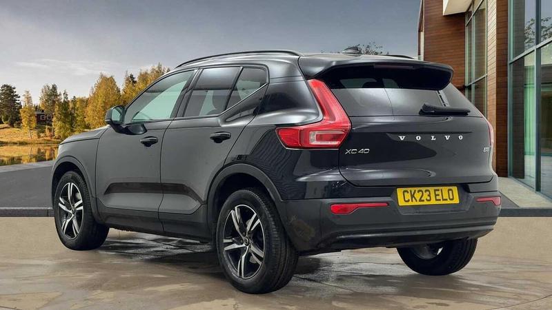 Used Volvo XC40 2023 for sale - 76931204: Photo 5