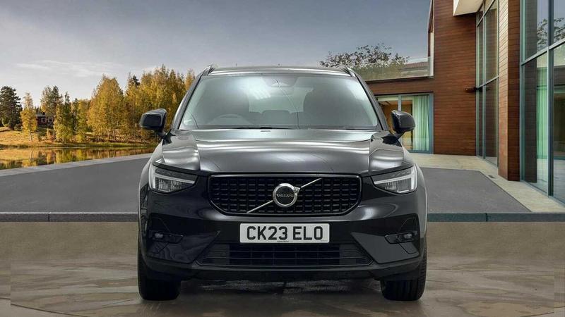 Used Volvo XC40 2023 for sale - 76931204: Photo 8