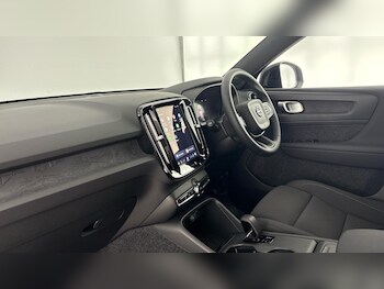 Used Volvo EX40 2025 for sale - 78757437: Photo