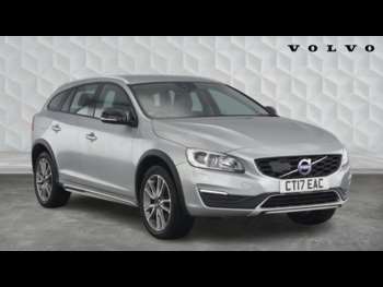 2017 - D4 [190] Cross Country Lux Nav 5dr Geartronic