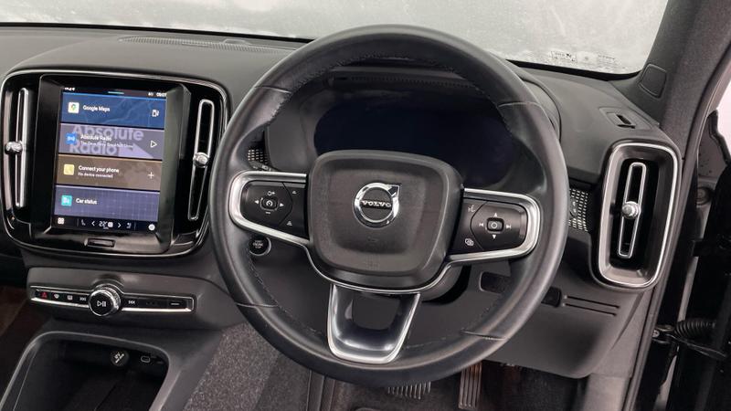 Used Volvo XC40 2025 for sale - 75973048: Photo 10