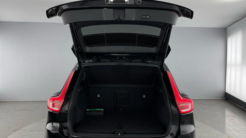 Used Volvo XC40 2025 for sale - 75973048: Photo 12