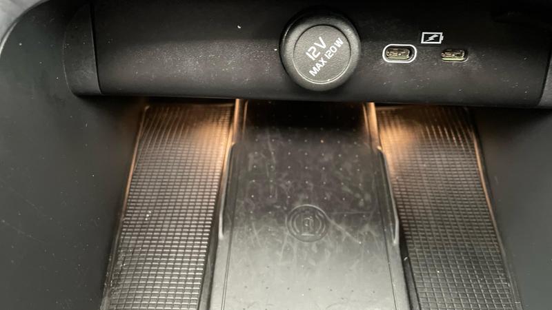 Used Volvo XC40 2025 for sale - 75973048: Photo 14