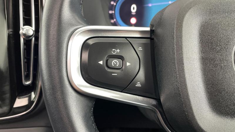 Used Volvo XC40 2025 for sale - 75973048: Photo 21