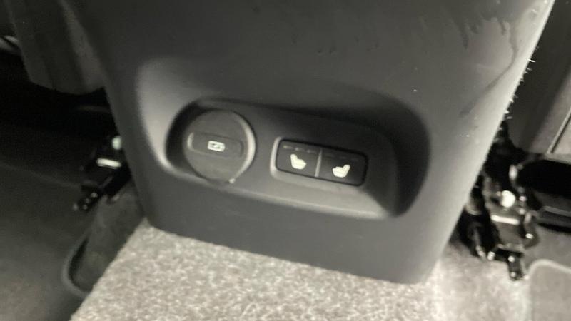 Used Volvo XC40 2025 for sale - 75973048: Photo 27