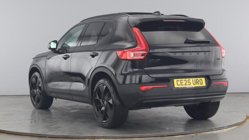Used Volvo XC40 2025 for sale - 75973048: Photo 3